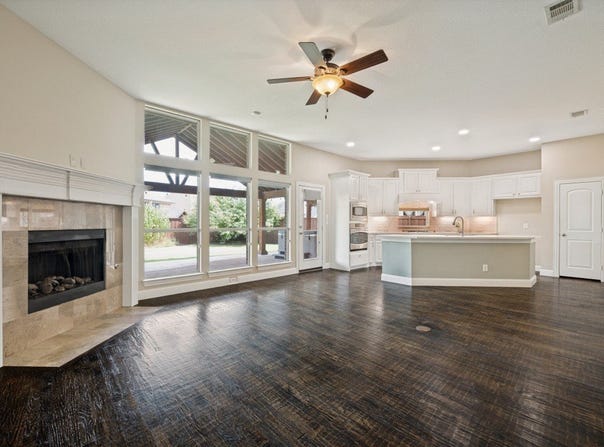 850 Woodview Drive, Prosper, TX 75078