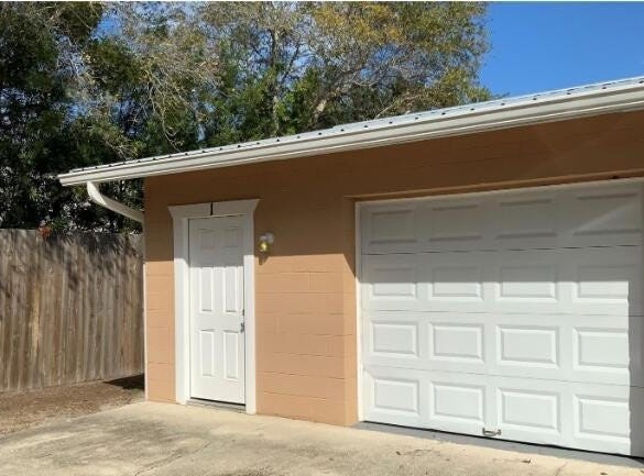 2417 Guava Drive, Edgewater, FL 32141
