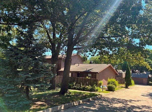 4621 Lockner Drive, Urbandale, IA 50322