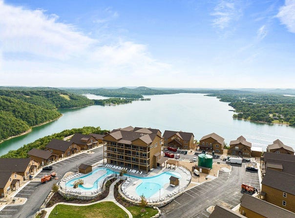 155 Settlers Cove, Kimberling City, MO 65686