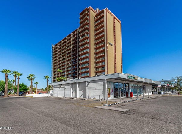 4750 N CENTRAL Avenue, Phoenix, AZ 85012