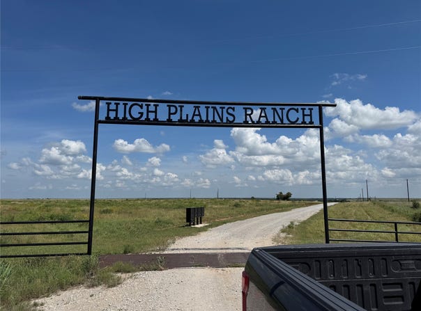Longview Lane, Bowie, TX 76230
