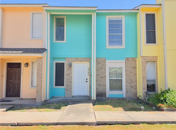 6702 Everhart, Corpus Christi, TX 78413