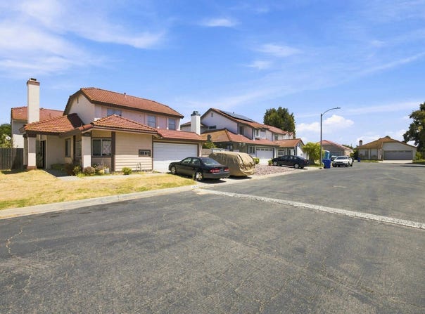 4524 Goldfinch, Oceanside, CA 92057