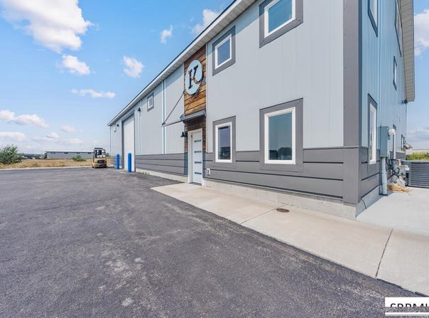 573 Business Loop, Sugar City, ID 83448