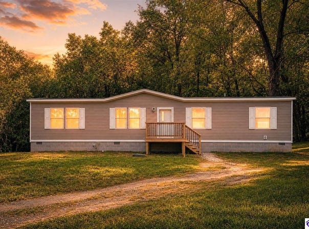 8686 Brandenburg Road, Brandenburg, KY 40108