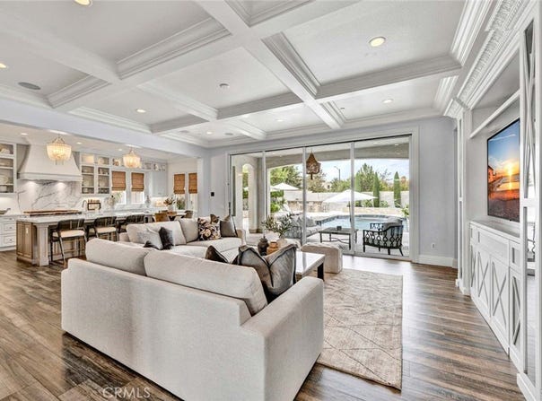 8 Stafford Place, Tustin, CA 92782