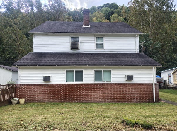 249 W Main Street, Lynch, KY 40855