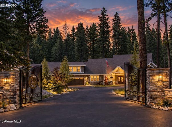 399 Forest Knolls, Sandpoint, ID 83864