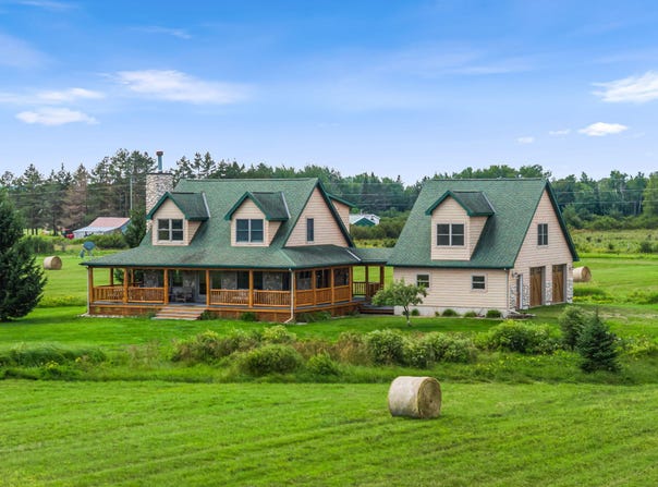 21641 S Pea Line Rd, Pickford, MI 49774