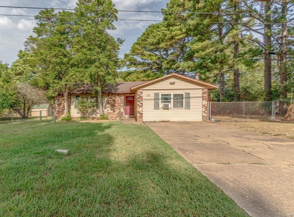2115 Mitzi Ln, Jonesboro, AR 72405