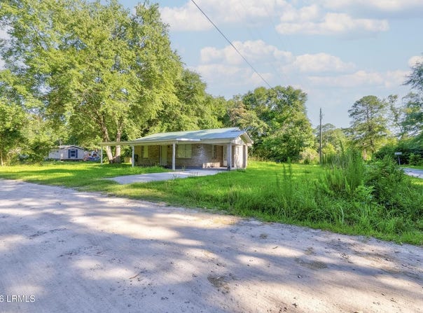 12 Mckay Road, Ridgeland, SC 29936