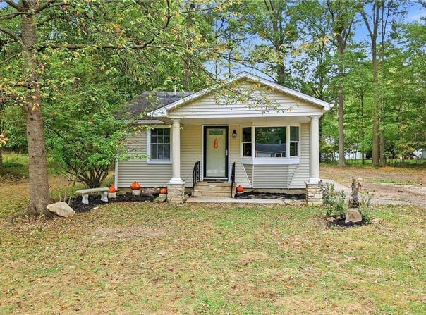 1613 Lillian Road, Stow, OH 44224