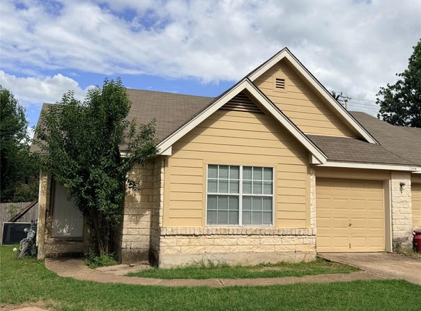 2904 Whisper Oaks Ln, Georgetown, TX 78628
