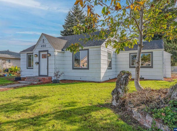 490 W A St, Lebanon, OR 97355