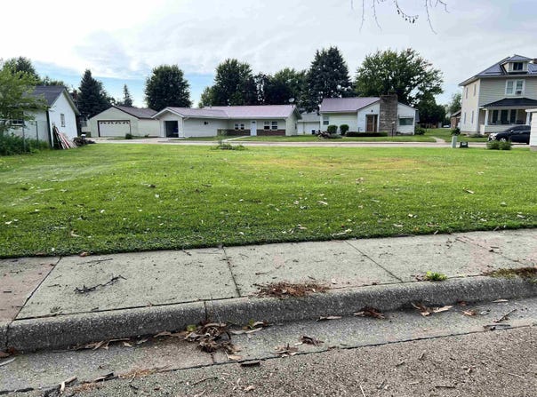 NW 2nd Avenue, Cascade, IA 52033
