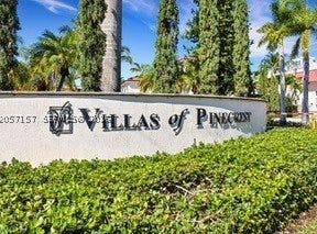 6709 N Kendall Dr, Pinecrest, FL 33156