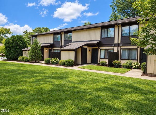 4331 Lake Ridge Drive, Raleigh, NC 27604