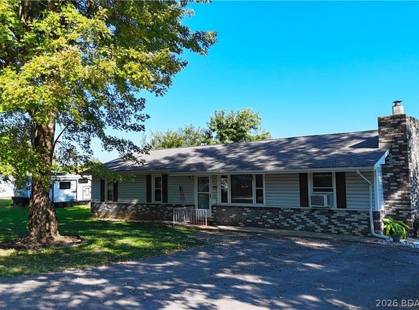 301 Haynes Street, Eldon, MO 65026
