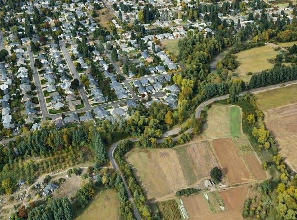 000 E Beacon Dr, Eugene, OR 97404
