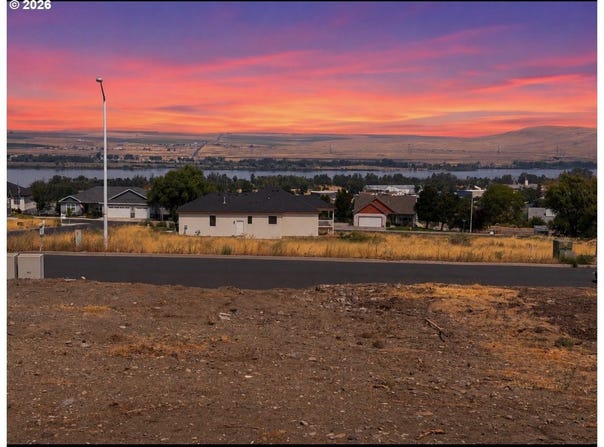 ROOSEVELT St, Umatilla, OR 97882