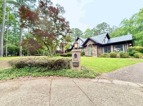 935 Brookridge Drive, Camden, AR 71701