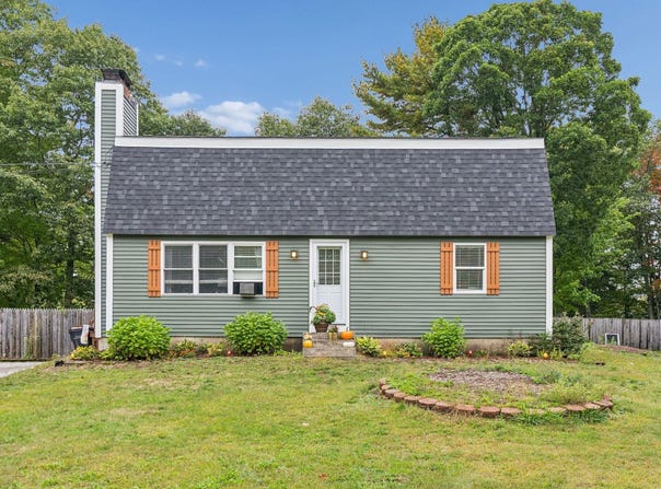 11 Garden Street, Old Orchard Beach, ME 04064