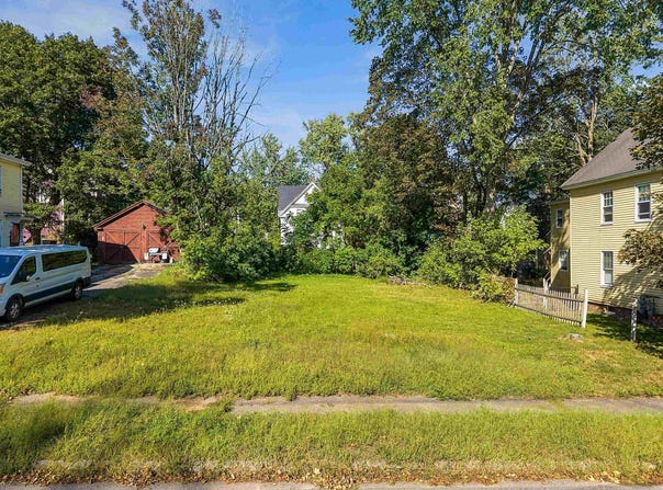 Hill Street, Dover, NH 03820