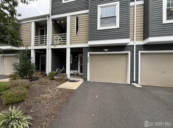 386 Waterview Road, Bridgewater, NJ 08807