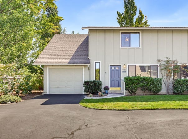 669 Park Street, Ashland, OR 97520