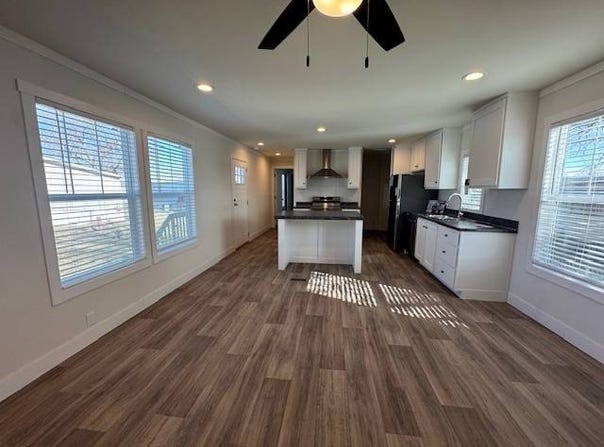 1199 E SANTA FE, Gardner, KS 66030