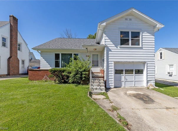730 S Myrtle Avenue, Willard, OH 44890