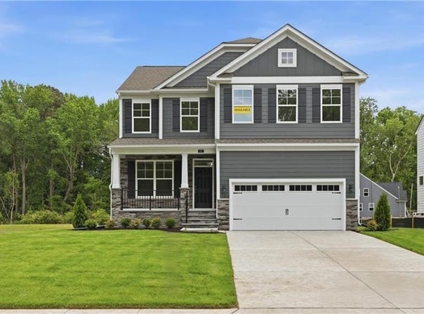 11 Valmoore Drive, Poquoson, VA 23662