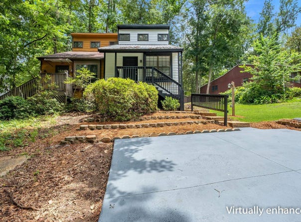 159 ParkBrook Circle, Tallahassee, FL 32301