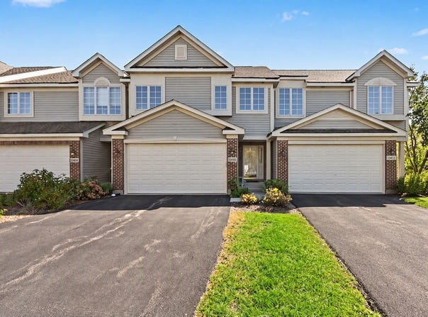 1392 Prairie View Parkway, Cary, IL 60013