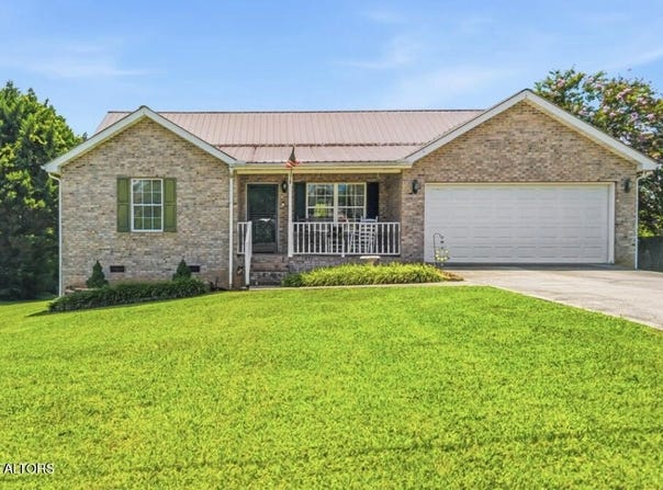 192 Acorn Drive, Corryton, TN 37721