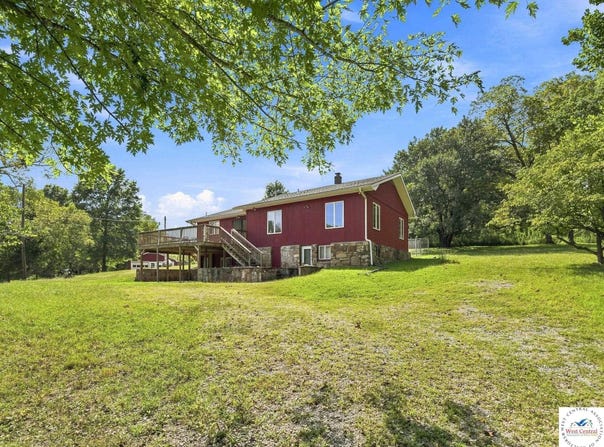 29330 M Highway, Edwards, MO 65326