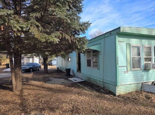 703A W 8th St, Storm Lake, IA 50588