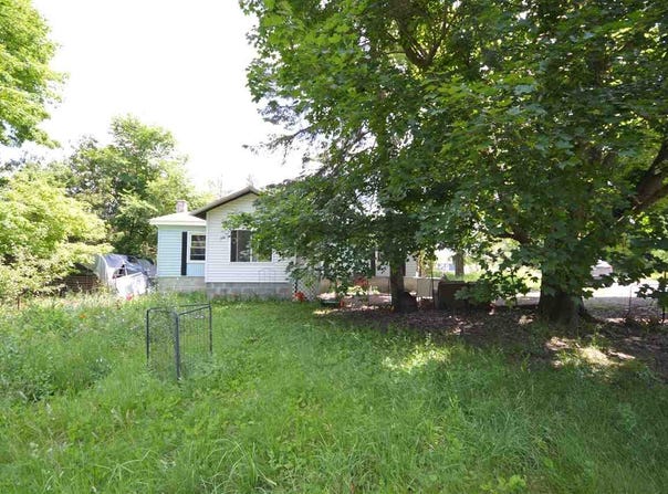 6021 Rustic Road, Petoskey, MI 49770