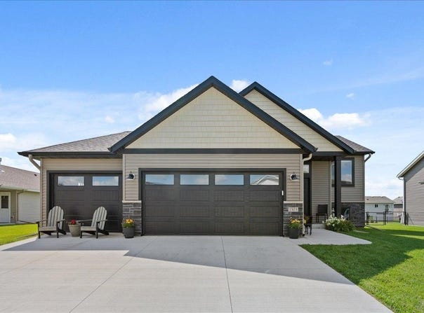 1303 6th Avenue SE, Kasson, MN 55944