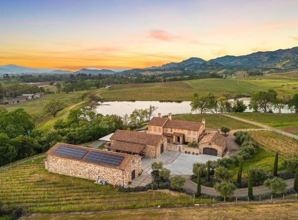 1096 Hardman Avenue, Napa, CA 94558