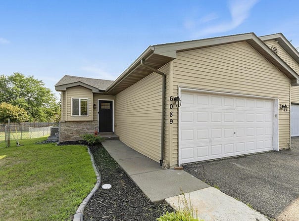 6089 Mill Run Road, Monticello, MN 55362