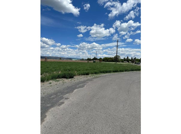 HWY 39, Merrill, OR 97633