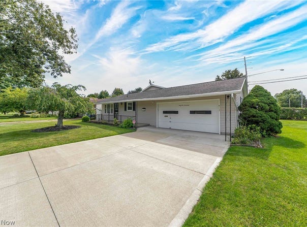 6117 Yorktown Road, Lorain, OH 44053