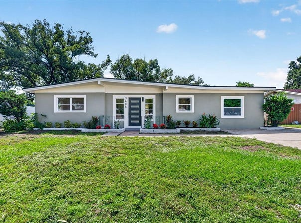 3486 FLORAL Drive, LARGO, FL 33771