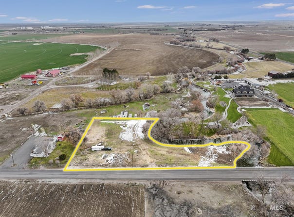 2100 E, Gooding, ID 83330