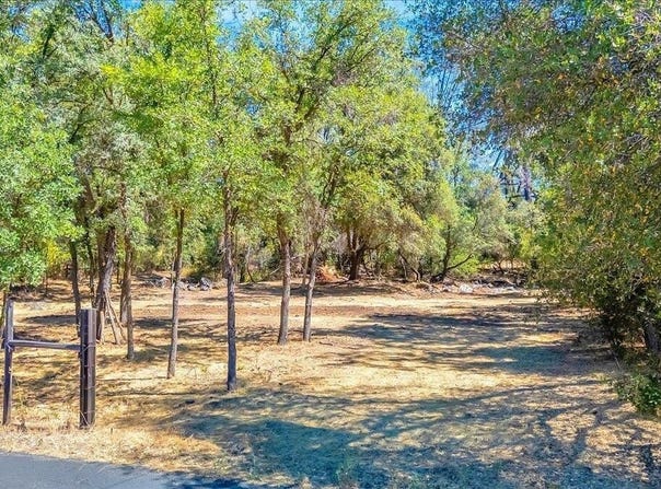 Mt Brow RD, Sonora, CA 95370