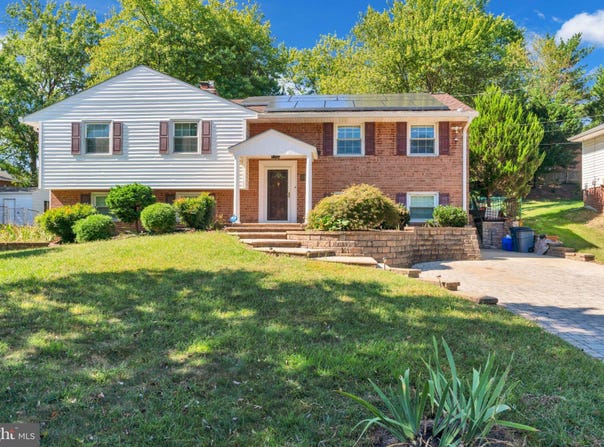 12328 PRETORIA Drive, SILVER SPRING, MD 20904