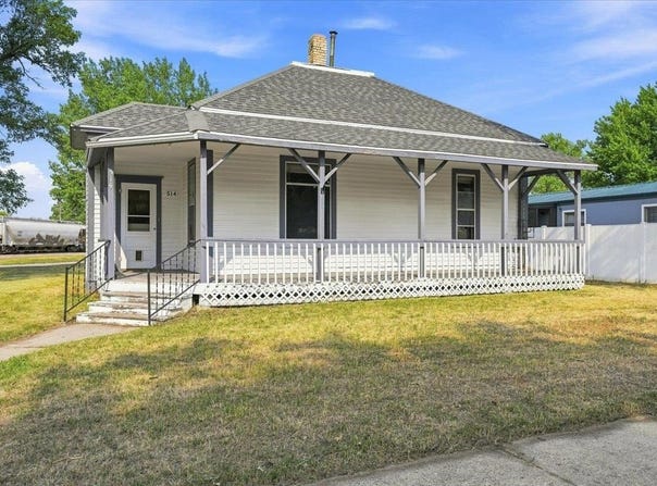 514 3rd Avenue, Belle Fourche, SD 57717