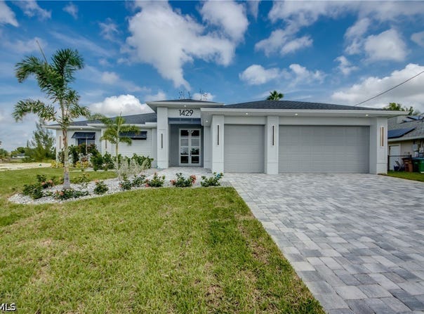 1429 NW 2nd Street, Cape Coral, FL 33993